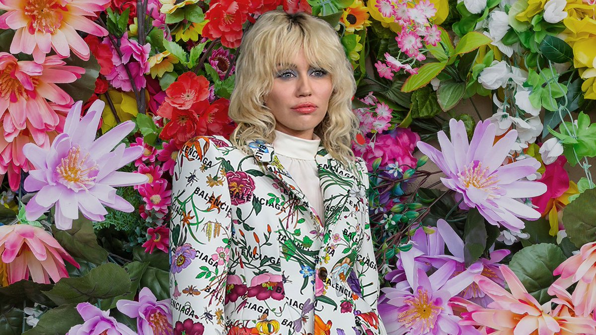 MTV's tweet photo. A peek into my recent listening history 💐 @MileyCyrus https://t.co/ABxvruRqel