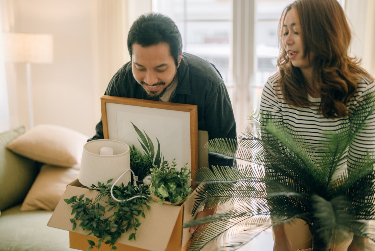 Is getting rid of your home's clutter a 2023 goal?

Your unused items could make a world of difference for someone else! Donate anything from clothes to kitchen items to our thrift store. The proceeds from purchases will support our community programs: bit.ly/3j66wrk