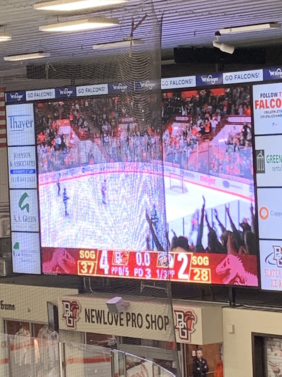 A win for my girl tonight 💕 @BGFalconHockey 
Nice early birthday gift for her!