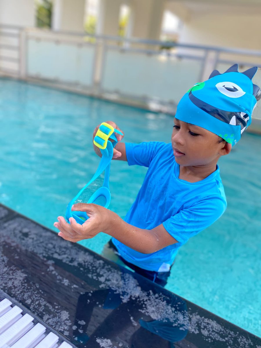 YokshithVedanth's tweet photo. Swimming time
#YokshithVedanth #KidSwimming #SwimmingPool #Kids #ActiveBoy #KidYoutuber #BeingHappy #BeingActive #kidsmodel #modelkids #kidsactivities https://t.co/xI10bFPzZS