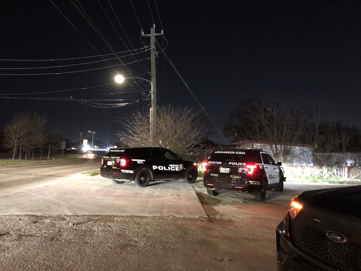 Houston Police on Twitter "Southeast officers are at a shooting scene
