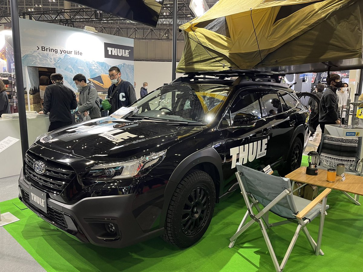outback250i's tweet photo. 東京オートサロンに来ました。
意外❗️アウトバックの展示車が😍
何故がメーカー（SUBARU）は無いですねー
#outback #legacy 
#アウトバック 
#SUBARU https://t.co/J2bg6AOJJf