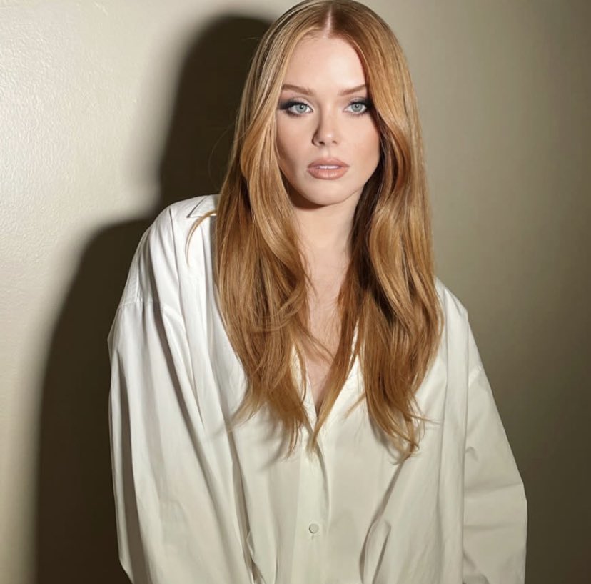 DabbeyGallery's tweet photo. 🔔 Abbey via Instagram https://t.co/wgfZGpLn3B