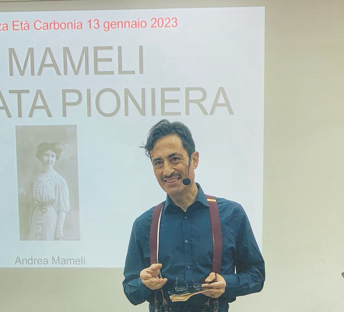 La storia di Eva Mameli #scienziata pioniera rivive con il mio #monologo nella biblioteca comunale di #Carbonia.
Grazie alla Libera Università della Terza Età di Carbonia per il gentile invito.

#Eva #EvaMameli #EvaMameliCalvino
