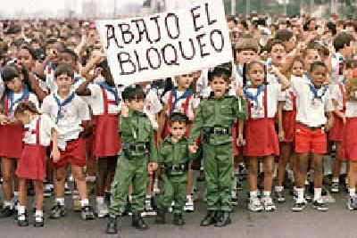 La continuidad en nuestro pais esta garantizada.
En los niños y jovenes temos puesta toda nuestra esperanza.
#DefendiendoCuba 
...Quien dice que todo esta perdido, yo vengo a ofrecer mi corazón... ❤💚💙