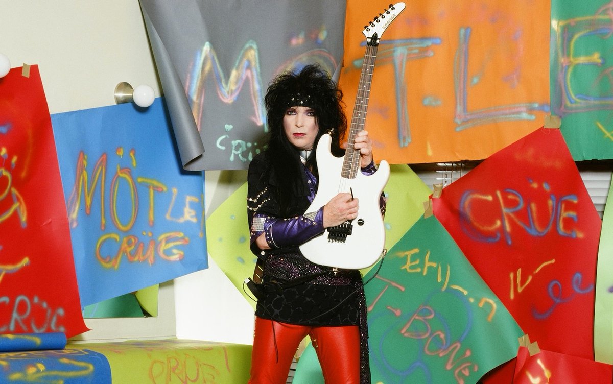 MetalEdge85's tweet photo. Flashback Friday: Head back to the December 1986 issue, where Mick Mars revealed his favorite Motley Crue songs, his biggest influences and how he 'fooled' his parents. https://t.co/vergs9cWZb https://t.co/EcYEt7k4vR