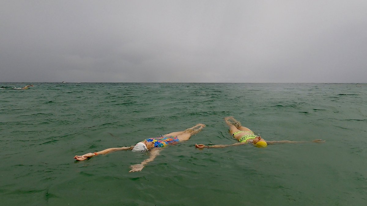 OceanSwimSafari's tweet photo. For some, it’s always a good time for a lie-down… #ForsterTurtles #EarlyMorningSwim #Swim #Beach #Forster #Pacific #Australia #OpenWater #Ocean #Wild https://t.co/ZsYUWv74e5
