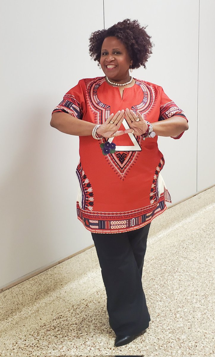 levidoc07's tweet photo. Happy Founders Day to Delta Sigma Theta Sorority, Inc! 🐘from the Deltas @MacArthur_AISD @sshowers_s @drgoffney  @AldineCTE #200Hall #110Years 🔺️ https://t.co/R1GyhOa9tZ