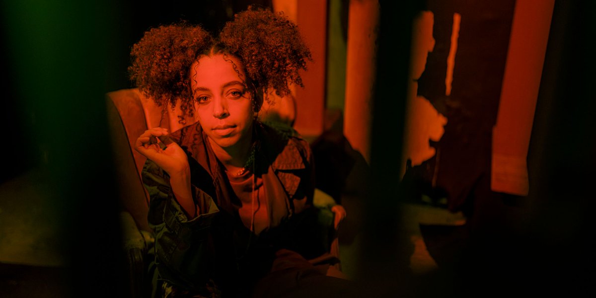 screenrant's tweet photo. #DoorMouse Review: Hayley Law Is Tremendous In Avan Jogia's Vivid Neo-Noir https://t.co/iQPuS8xhcX https://t.co/iJ7XqSN7Xt