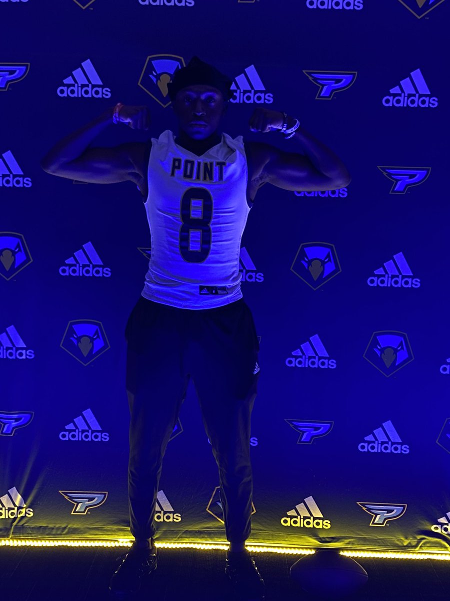 darius_dye's tweet photo. I had a great visit today @PointFootball thanks to @coachzeiders @CoachBHailey @davis4515 for showing me love. https://t.co/EKSyS6wBnv