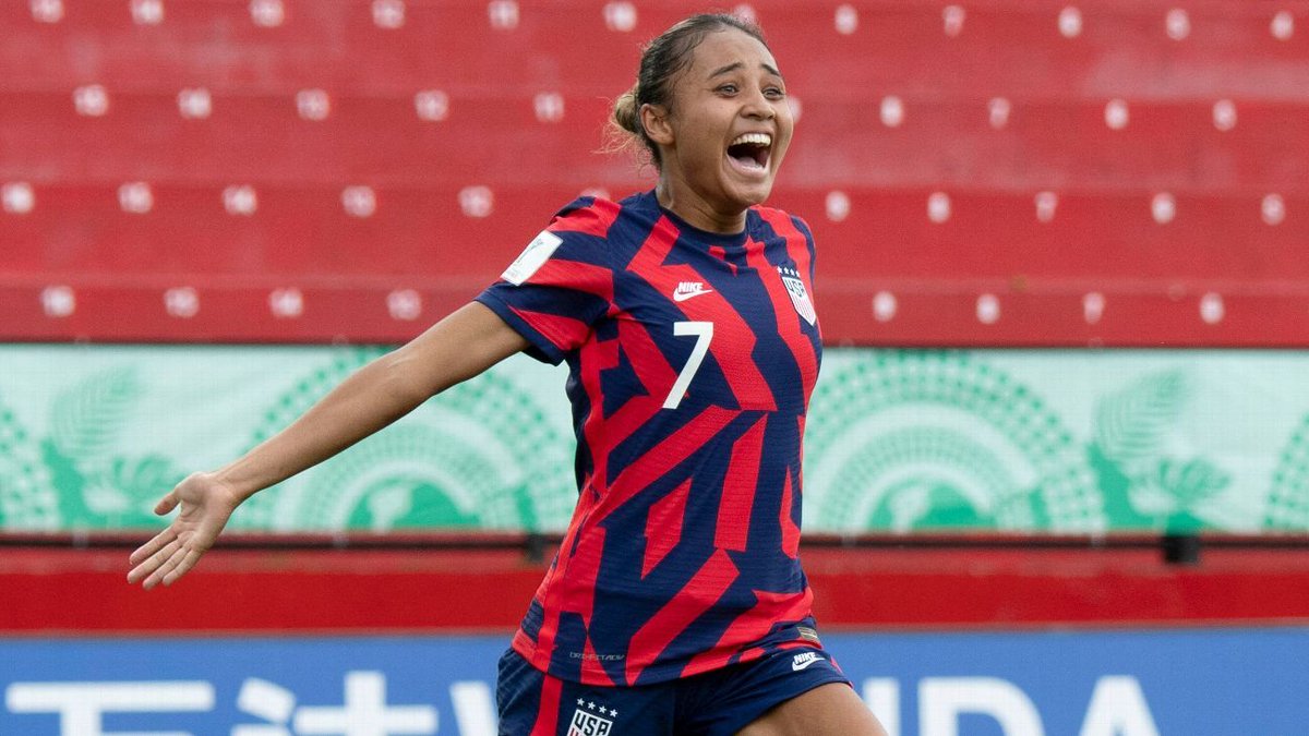 CodeFourSoccer's tweet photo. Angel City get NWSL No. 1 pick, eye Thompson https://t.co/LGDXss4EMk https://t.co/L4LwKYYDTC