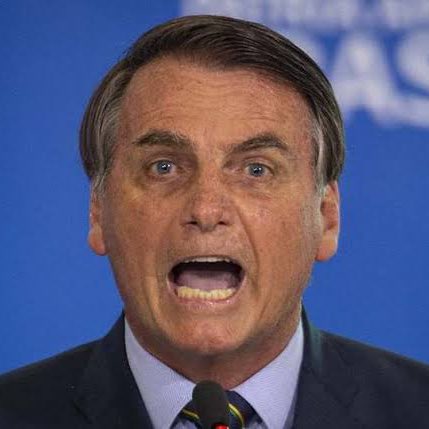 choquei's tweet photo. 🚨AGORA: STF acata pedido da PGR e vai investigar ex-presidente Bolsonaro por incitar atos criminosos em Brasília. https://t.co/EB7TOuqnsq