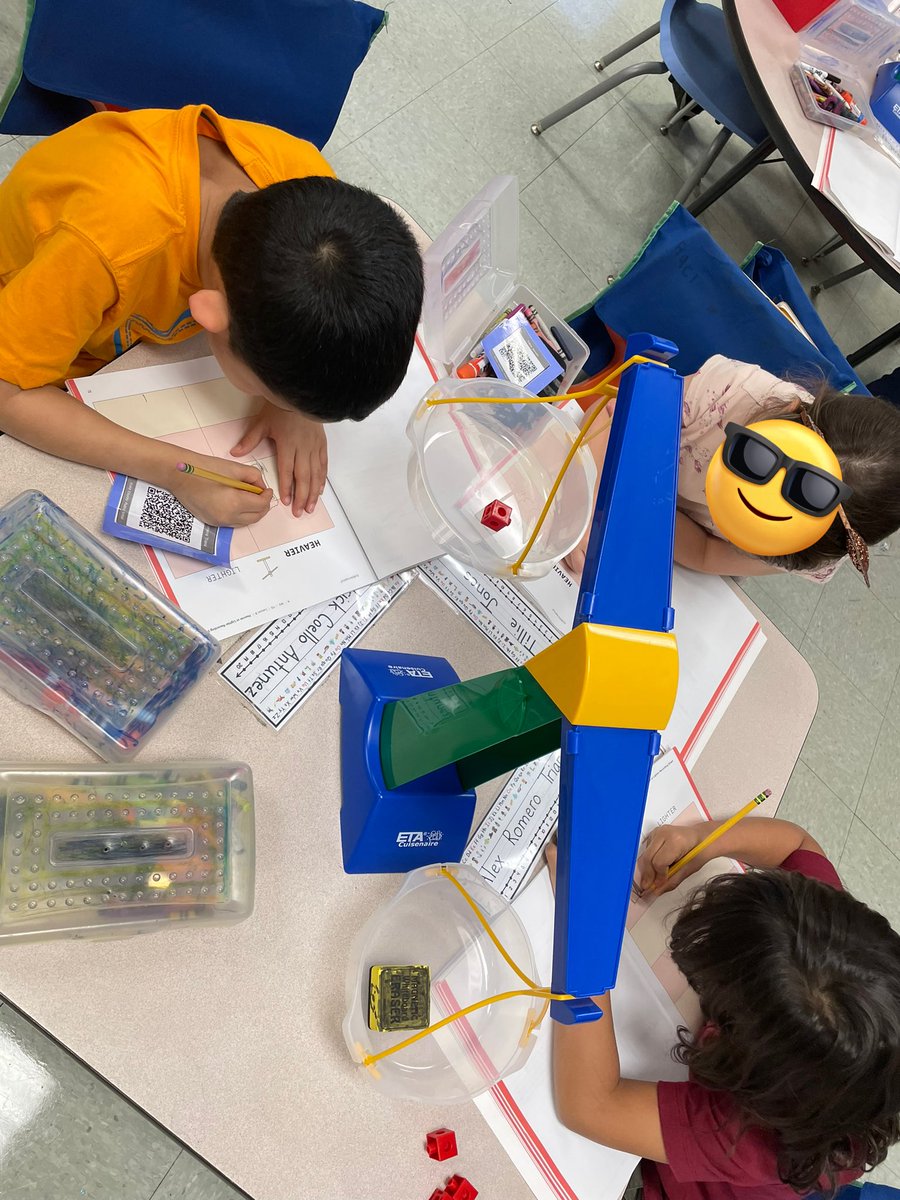 BaileywickExplr's tweet photo. Today’s math teams worked together to compare the weight of classroom supplies using a new tool - the balance scale! It took some trial and error to master the scales… (not pictured - a student trying to weigh her backpack 😂) #problemSolving in #kindergarten https://t.co/GdWjieGq1K