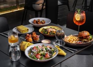 RAMWdc's tweet photo. #NewYear #NewEats Step out of your culinary comfort zone! Restaurant Week has 270+ restaurants offering 3-course menus for lunch, dinner &amp; brunch - treat yo' self &amp; try something new! Visit https://t.co/mcAxjEqERl for menus &amp; book your table today! 📸@aladupontdc https://t.co/lGAdRtDVfg