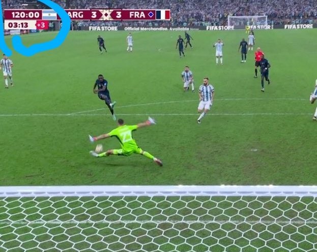 franc23fcb's tweet photo. La peor pesadilla de los hombres es un día despertar y darse cuenta que esto fue gol. https://t.co/jh8Xqgwmv3