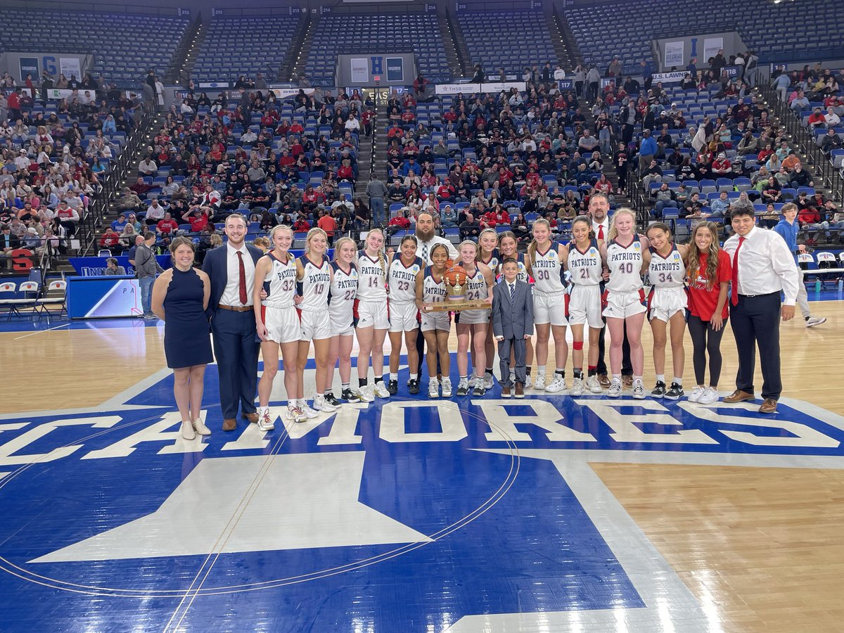 Terre Haute North girls beat Terre Haute South 46-27. Lady Patriots win the Crown Trophy for the third year in a row.