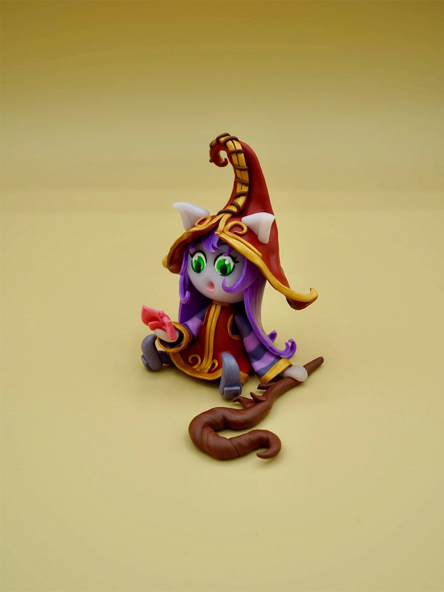 thituthuy's tweet photo. Je peux avoir de la force pour mes figurines fait main ouuuuuu ? https://t.co/3266baaj2U