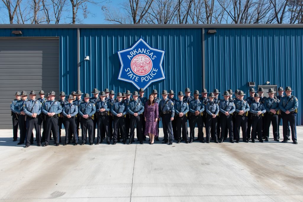 The badge is a symbol of justice, the police are a force for good, and our officers are heroes worthy of our highest respect. 

Today I was proud to see Colonel Mike Hagar sworn in to lead <a href="/ARStatePolice/">Arkansas State Police</a>. I stand with the heroes of law enforcement and will NEVER defund the police