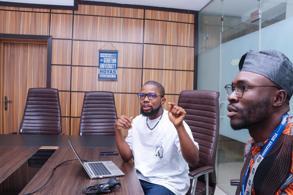 Beleezon's tweet photo. Yesterday, my team had a robust and fruitful meeting with the Communication team. Strategies were discussed towards preventing the occurrence of TB, by expanding the coverage of TPT among PLHIV in Nig.
#PROTECTPLHIV
#NIGERIAPROTECT
@GGHNigeria https://t.co/dRlanXTYRZ