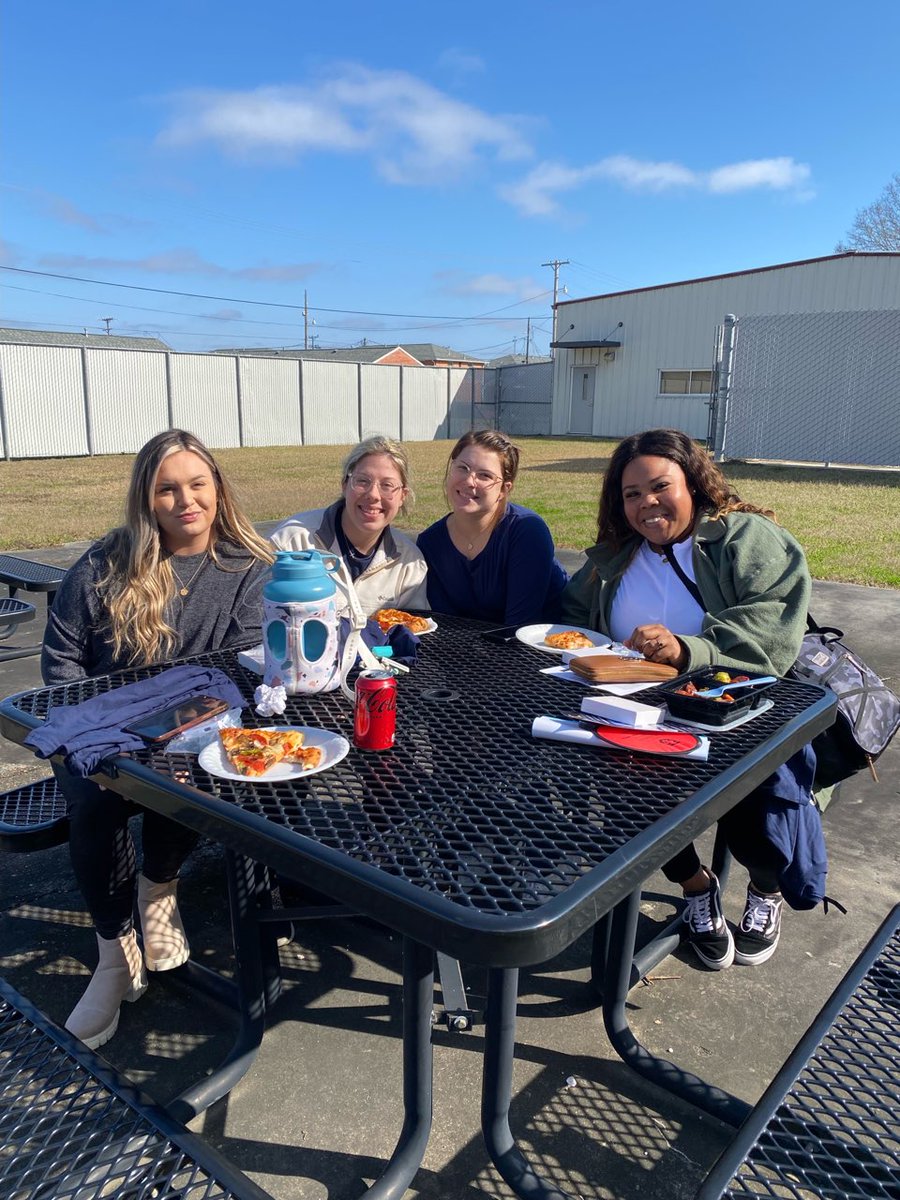 solaccofficial's tweet photo. 😀 It’s so nice to see our students back on our campuses! We hope everyone had a great first week.
1: Gulf Campus in Abbeville
2: Acadian Campus in Crowley
3: T.H. Harris Campus in Opelousas
4: Lafayette Campus
#SLCC #SLCCProud https://t.co/bWr7I6PLE5