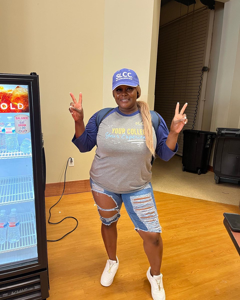 solaccofficial's tweet photo. 😀 It’s so nice to see our students back on our campuses! We hope everyone had a great first week.
1: Gulf Campus in Abbeville
2: Acadian Campus in Crowley
3: T.H. Harris Campus in Opelousas
4: Lafayette Campus
#SLCC #SLCCProud https://t.co/bWr7I6PLE5