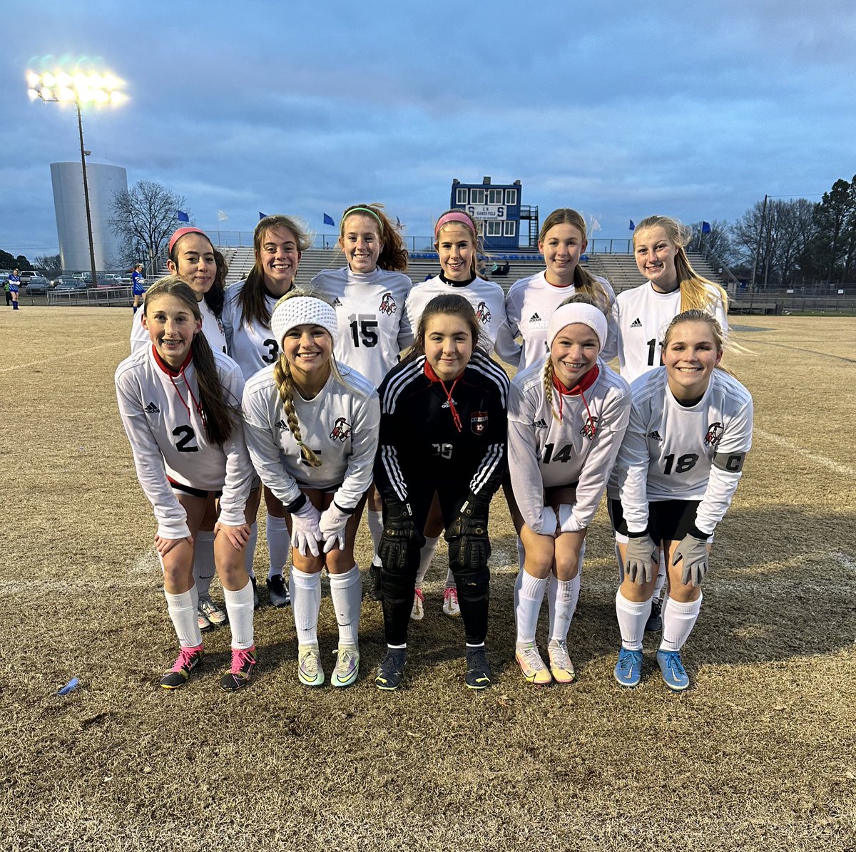 soccerCorinth's tweet photo. Girls Starting XI and stats in a 6-0 win on cold and windy night:

Goals:
Greeneley Moss 3
Madison Gates 2
America Aguilar

Assists:
Emma Hall 2
America Aguilar
Olivia Johnson

Big time result on the road. Maximum goal differential. Mission accomplished. 💯 https://t.co/sk8jcyANYk