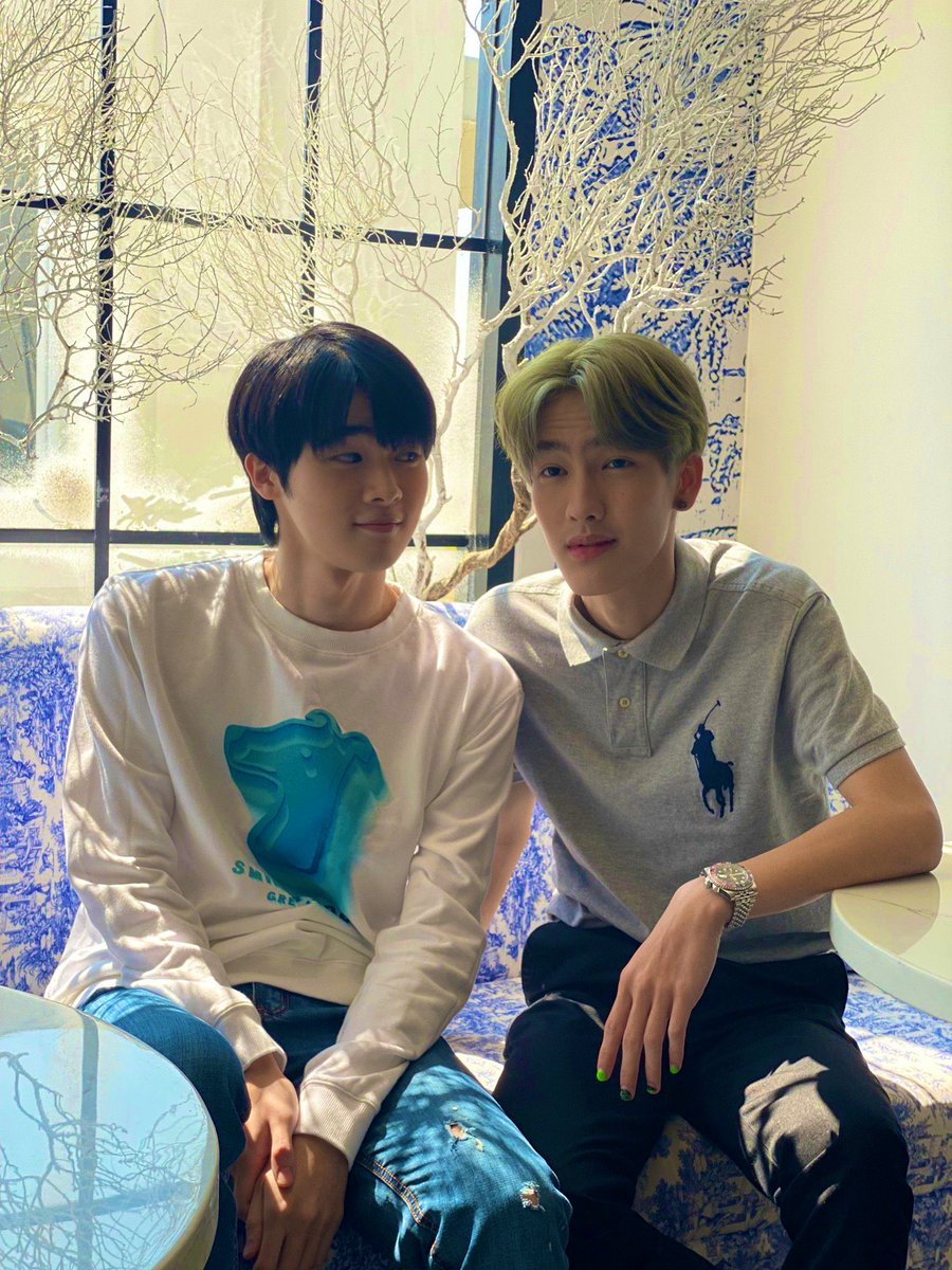 nuananong_PS's tweet photo. เอาจริงๆไมค่�� ถ้าตัดเรื่องคู่ชิปไป พวกเขาก่อ……เหมือนแฟนกันเลยค่ะ 🤭🤣#DarafanfinXTarbom https://t.co/7YXOQsAxC2