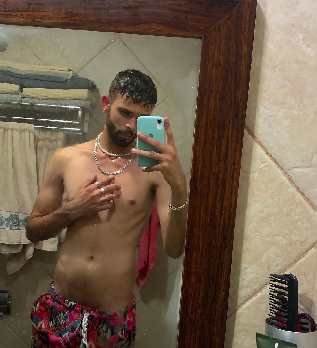 jjuniorweber's tweet photo. #EmFocoLGBTQ https://t.co/agoQMW1dso