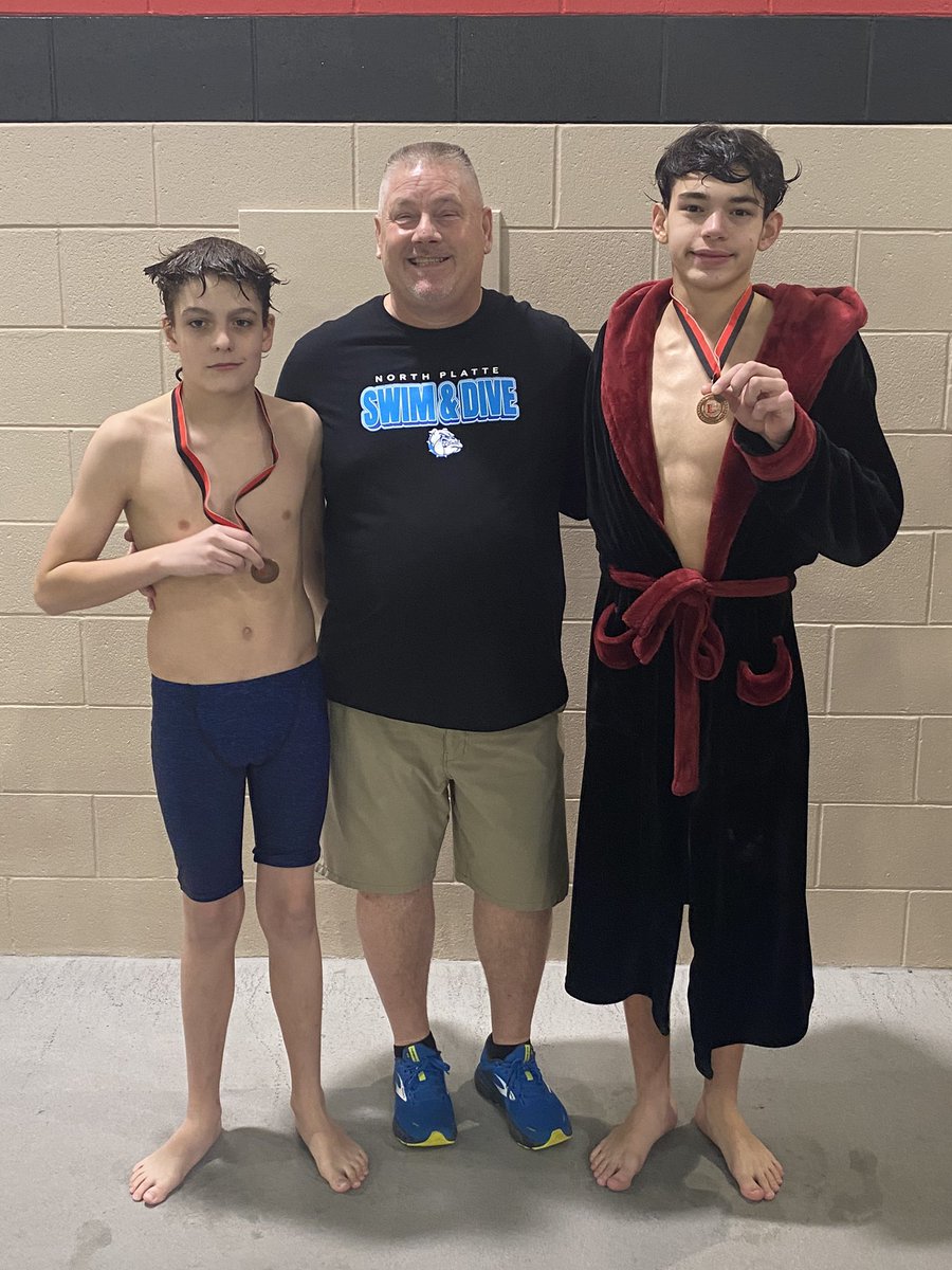 Congrats to these amazing divers!! Mackenzie Bruns is your Lincoln High Cotter Invite Diving Champion!! Aspen Lavante gets 3rd.  Douglas Titman gets 5th and Slade Moerke gets 6th place!! Proud of you all!! # WTMB!