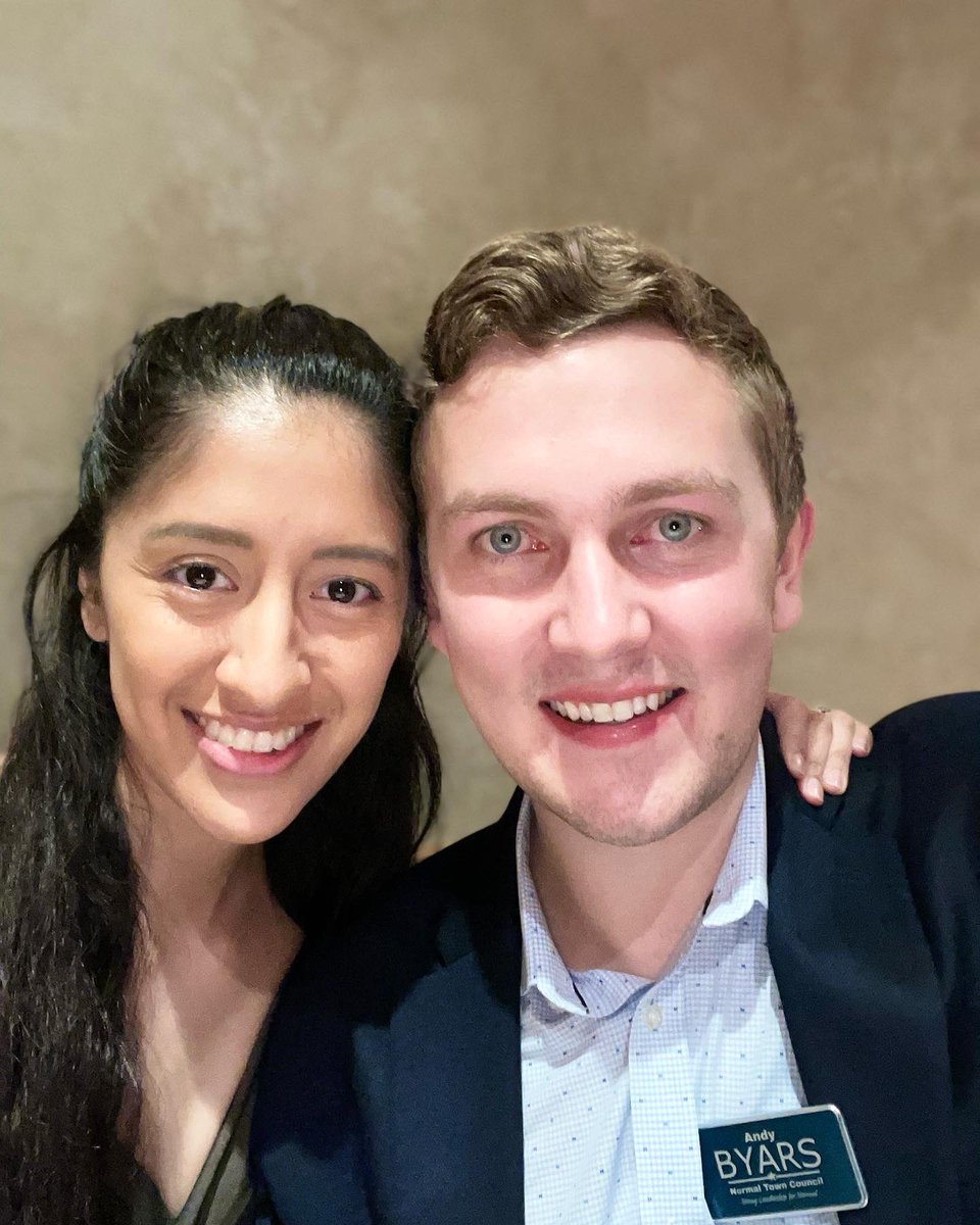 AndyForNormal's tweet image. Suzette and I having a great time at @BNYoungPro Ice Mixer event! It's great to be with so many awesome young business leaders in our community.