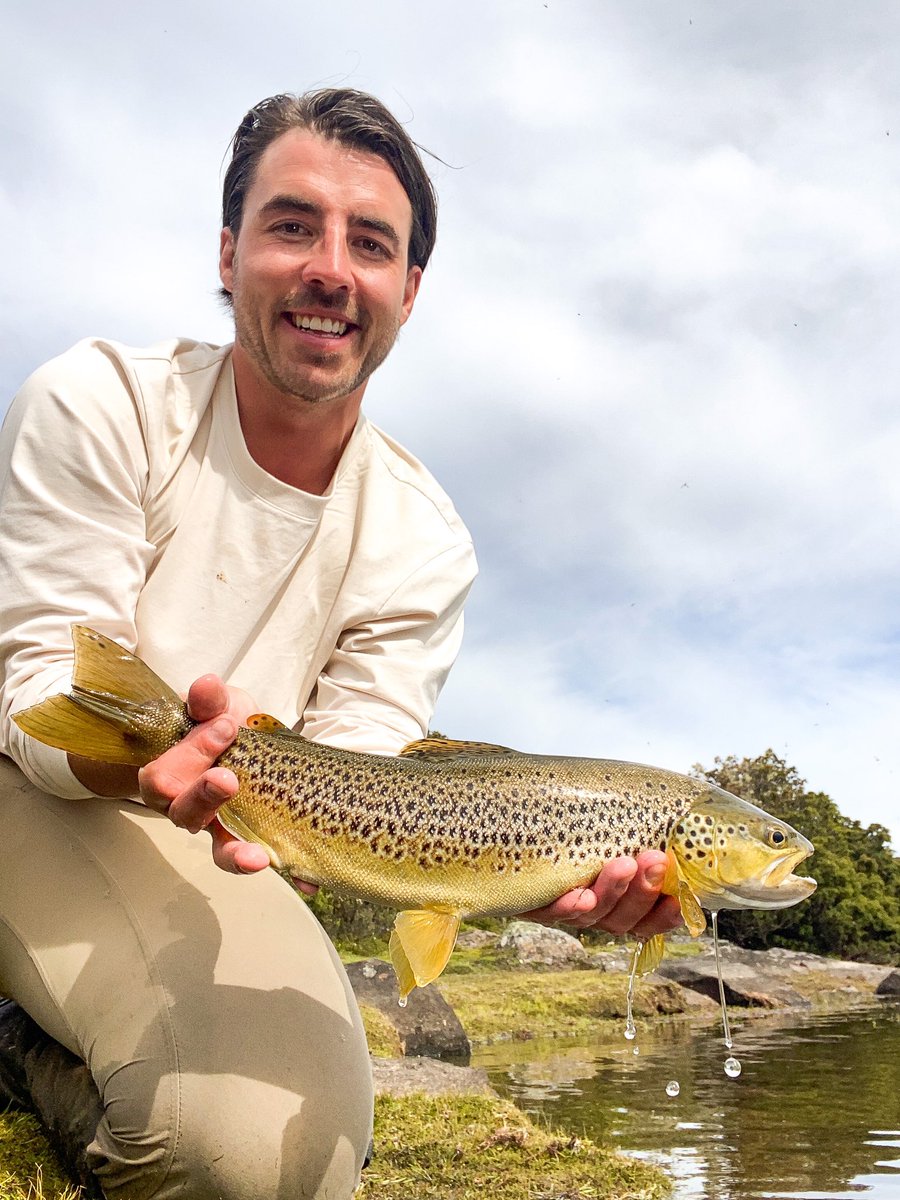 jackwfittler's tweet photo. 50+km under the boots over a couple of days fly-fishing in Tassie’s Wilderness World Heritage Area #TWWHA
This place is too special to be auctioned off to greedy developers so they can build luxury, private accomodations.
No choppers in the Western Lakes! #politas https://t.co/GZCgVboe0Y