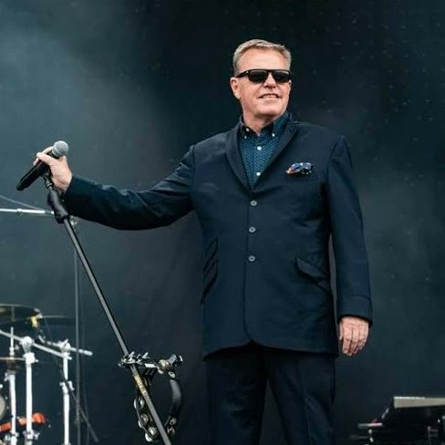 darumaya3's tweet photo. Happy birthday !
Chas Smith (Madness)
東京・池袋
「だるまや」
https://t.co/nvrWenPIll
#records #beer #usedrecords #vinyl #cd #dvd #tokyo #ikebukuro #darumaya #7inch #レコード #中古盤 #アナログ #買取 #売る #全国 #出張買取 #池袋 #東京 #だるまや #ChasSmith #誕生日 #birthday https://t.co/pzqdtskEev