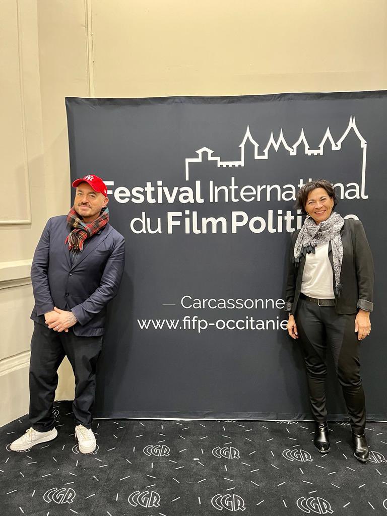 SionJerome's tweet photo. 🎬Avec @RachidaLucazeau bcp d’émotions à la découverte du film DIVERTIMENTO au #FIFP de #Carcassonne
1Histoire à l’intersection de nos 2missions respectives en @Occitanie:
Éducation & Culture pour tous ou comment lutter au quotidien contre la fatalité du déterminisme social… https://t.co/Kz1ys7Uqg6