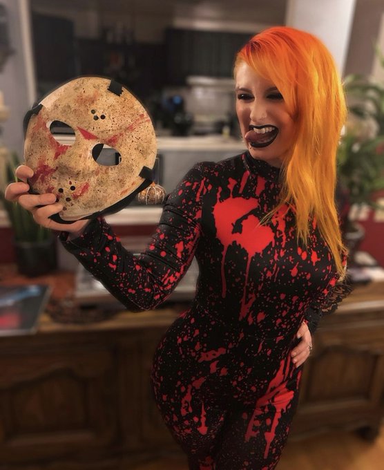 Happy #FridayThe13th  How are you celebrating? #VIBE #fridaymorning #gothgirl #gothmodel #horrorgirls<a href="/tag/fridaythe13th"class="tags">#FridayThe13th</a><a href="/tag/ootd"class="tags"><span>#ootd</span></a><a href="/tag/vibe"class="tags"><span>#vibe</span></a><a href="/tag/gothgirl"class="tags"><span>#gothgirl</span></a><a href="/tag/gothmodel"class="tags"><span>#gothmodel</span></a><a href="/tag/fridaymorning"class="tags"><span>#fridaymorning</span></a>