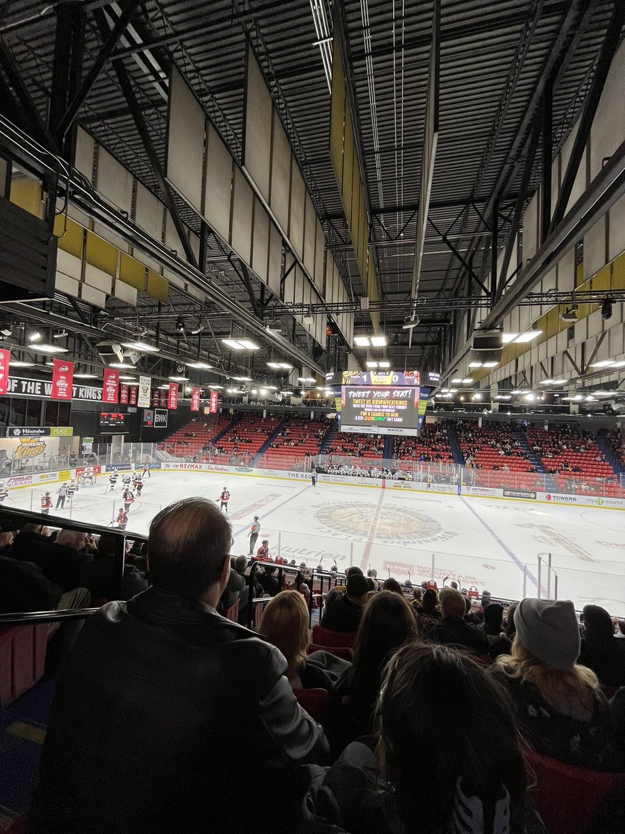 camiipolo's tweet photo. @bdnwheatkings  🤍💛🖤  Go Wheaties Go https://t.co/SKBwcDrOHV