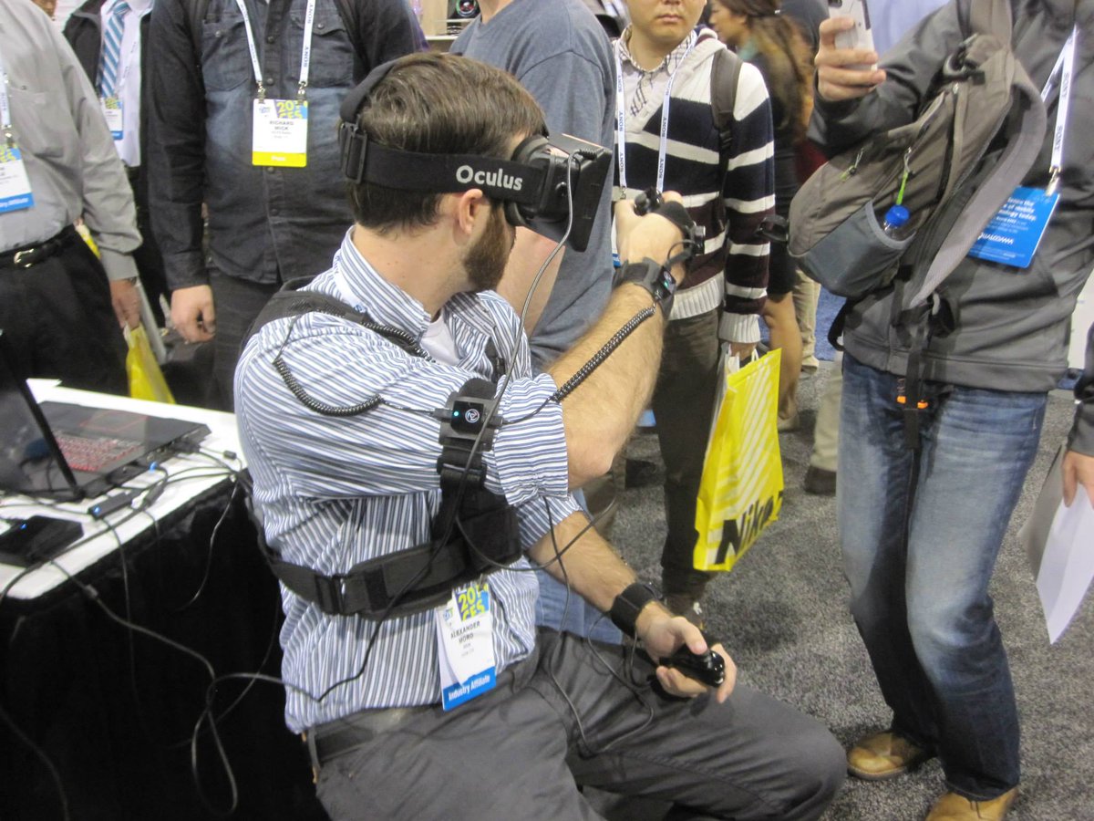 AlexotronicVR's tweet photo. @benz145 CES 2014 @YostLabs https://t.co/r3zdo1Z1nL
