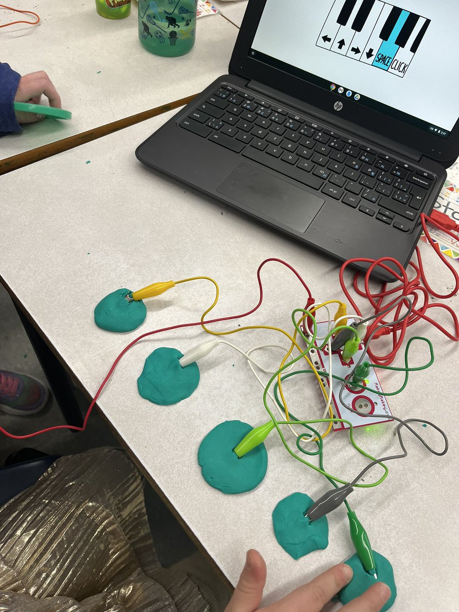 It was a <a href="/makeymakey/">Makey Makey</a> afternoon!! Collaborating, discovering, and problem solving with friends❤️