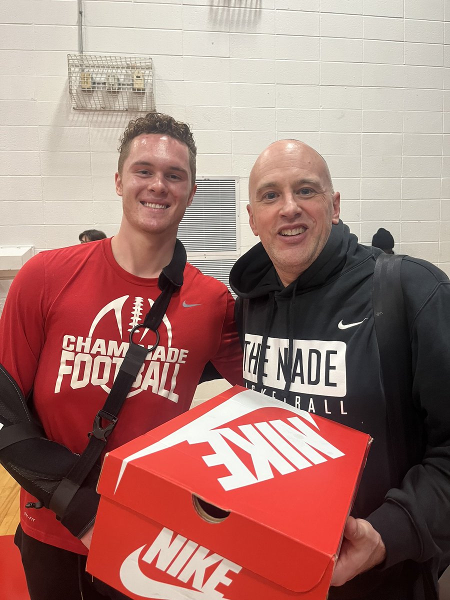 TriaTreks's tweet image. My bay and Brady Cook! My bay was his football coach! #gomizzou