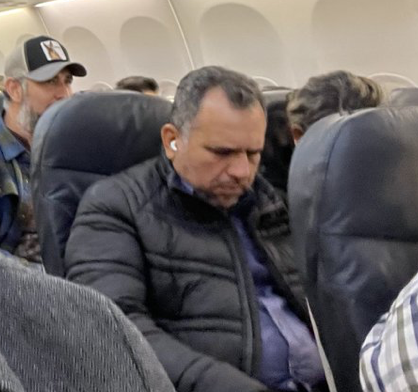 PapaCarismatica's tweet photo. @fernandeznorona @Aeromexico A qué olerá el avión https://t.co/smoA1Rq9ya