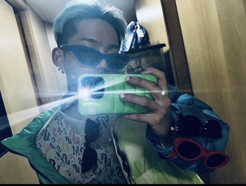 FmZYj9FaAAECiRq?format=jpg&name=900x900