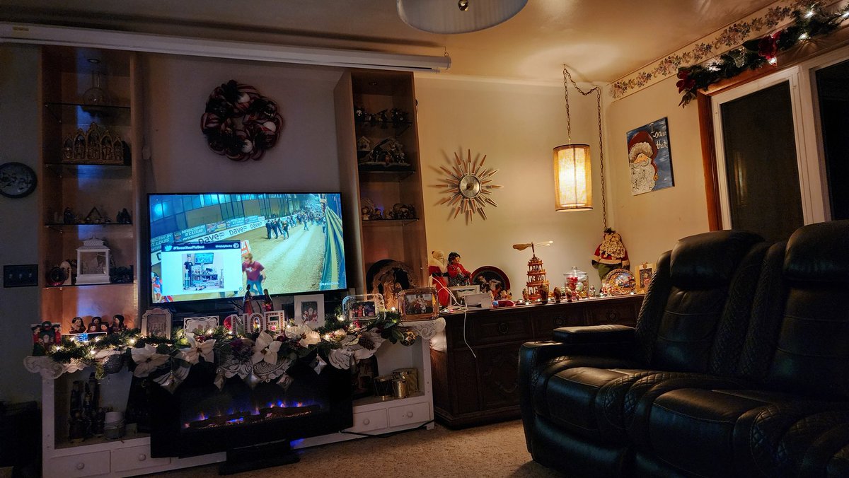 JimTheTolerable tweet media