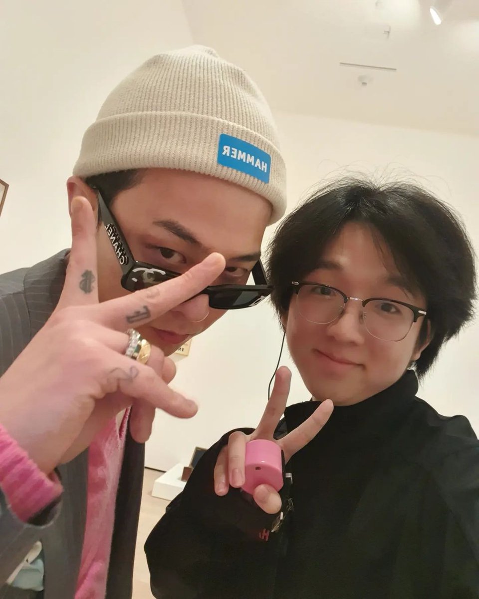 LH VIII VIII tweet media