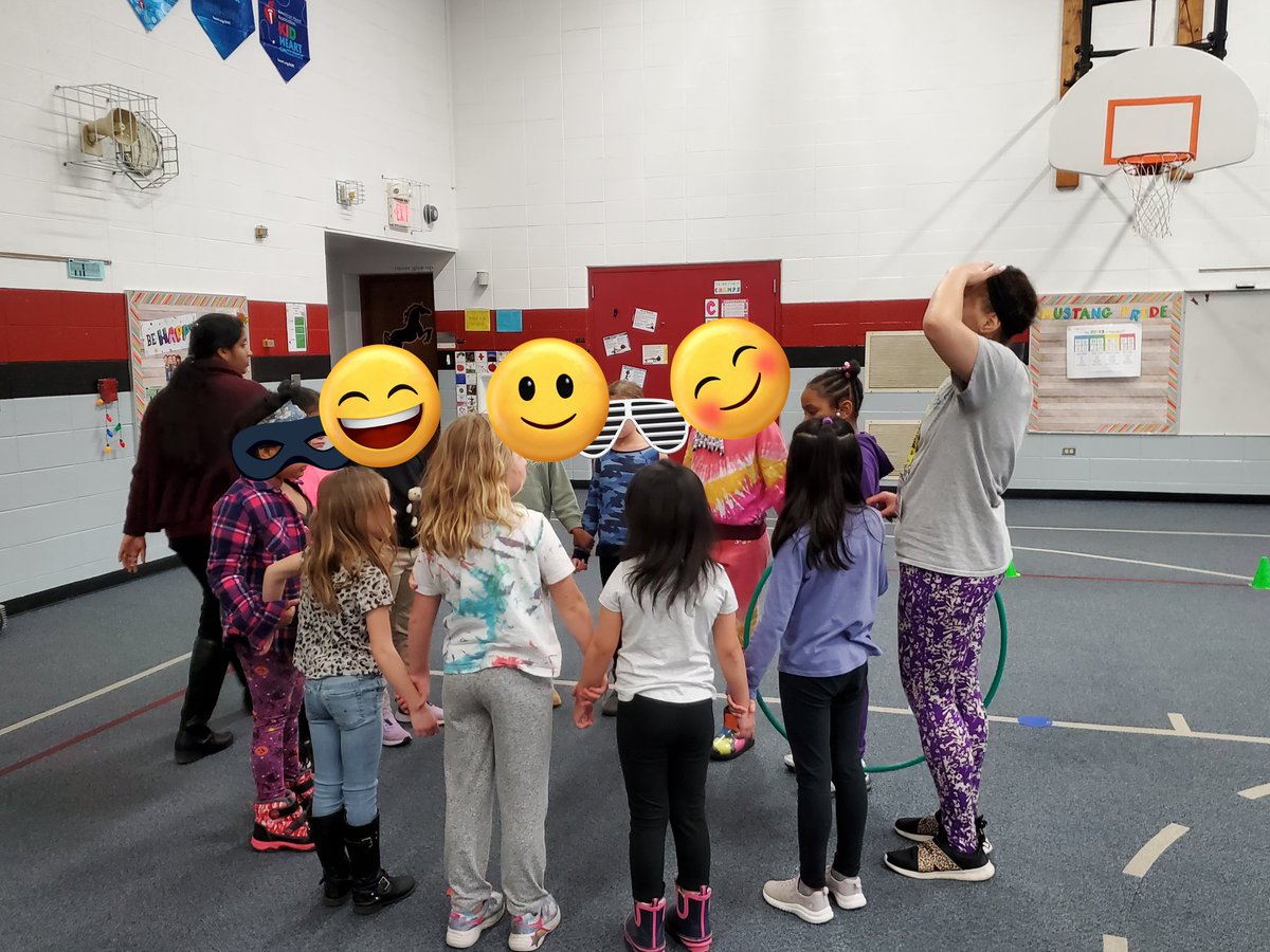 Thank you <a href="/FoxValleyParks/">Fox Valley Park Dist</a>! Engaging activities, team building, communication, relationship skills! Great job <a href="/saraleys/">Mrs. Leys</a>! Excellent work on the PEACE of Mind grant! <a href="/mustangpride204/">McCarty Elementary</a>