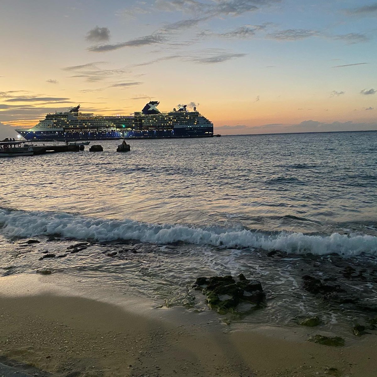 Had such a ball on <a href="/thejazzcruise/">The Jazz Cruise</a> that I pretty much forgot to take any photos or videos except what’s here. An amazing week of fellowship and artistry from some unbelievable cats. I guess what happens on the Jazz Cruise stays on the Jazz Cruise! Onward and upward! ✌️ 🚢 🎶