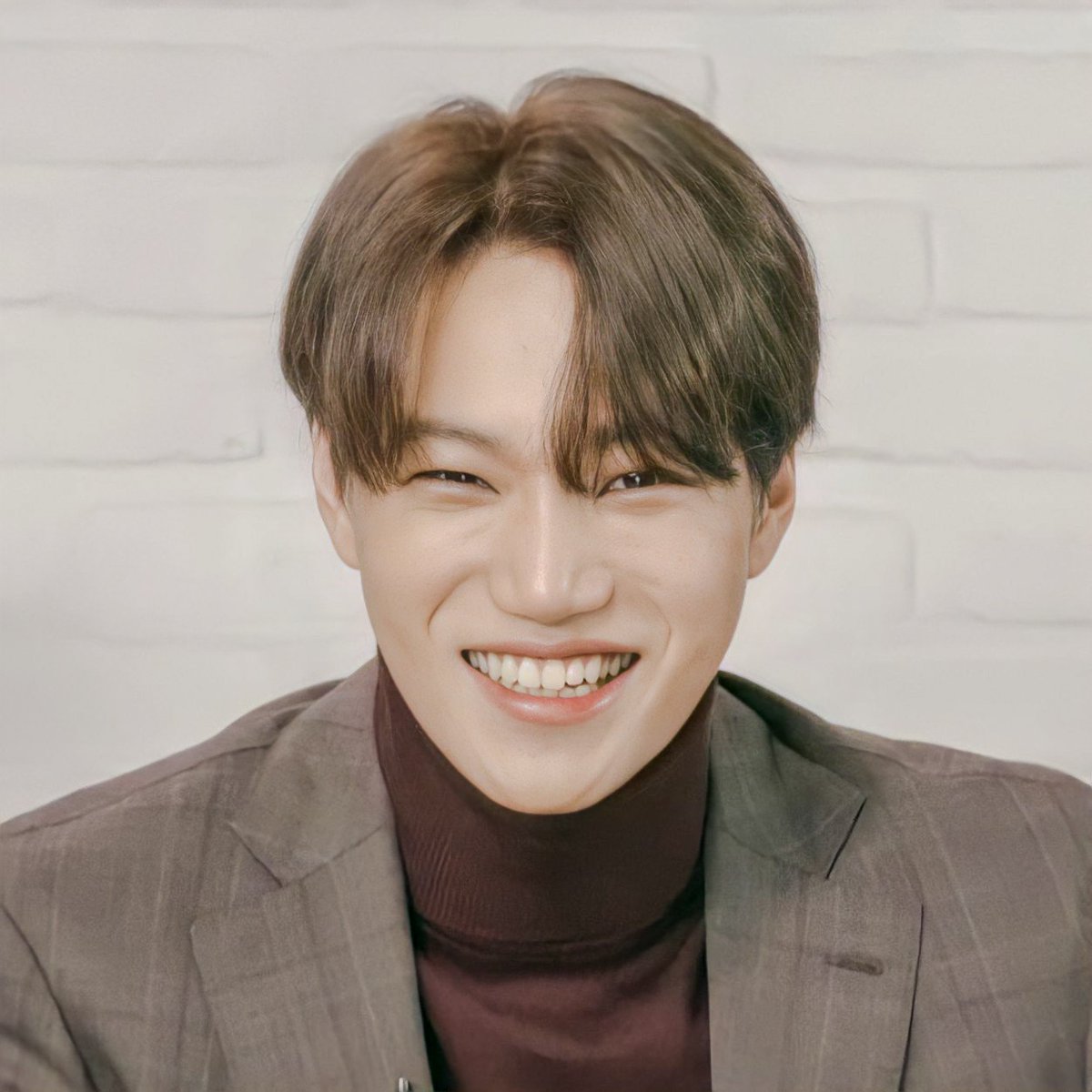 AndreaKaye07's tweet photo. HAPPY KAI DAY🎂🐻
#생일축하해김카이
#신이땅으로내려온날_햅삐카탄절
#카이는신이고_오늘생일임
#HappyKAIDay
#카이생일축하해
#종인아생일축하해
#KAI #카이 #종인 #엑소카이

@weareoneEXO #EXO https://t.co/7VVaPflfNO