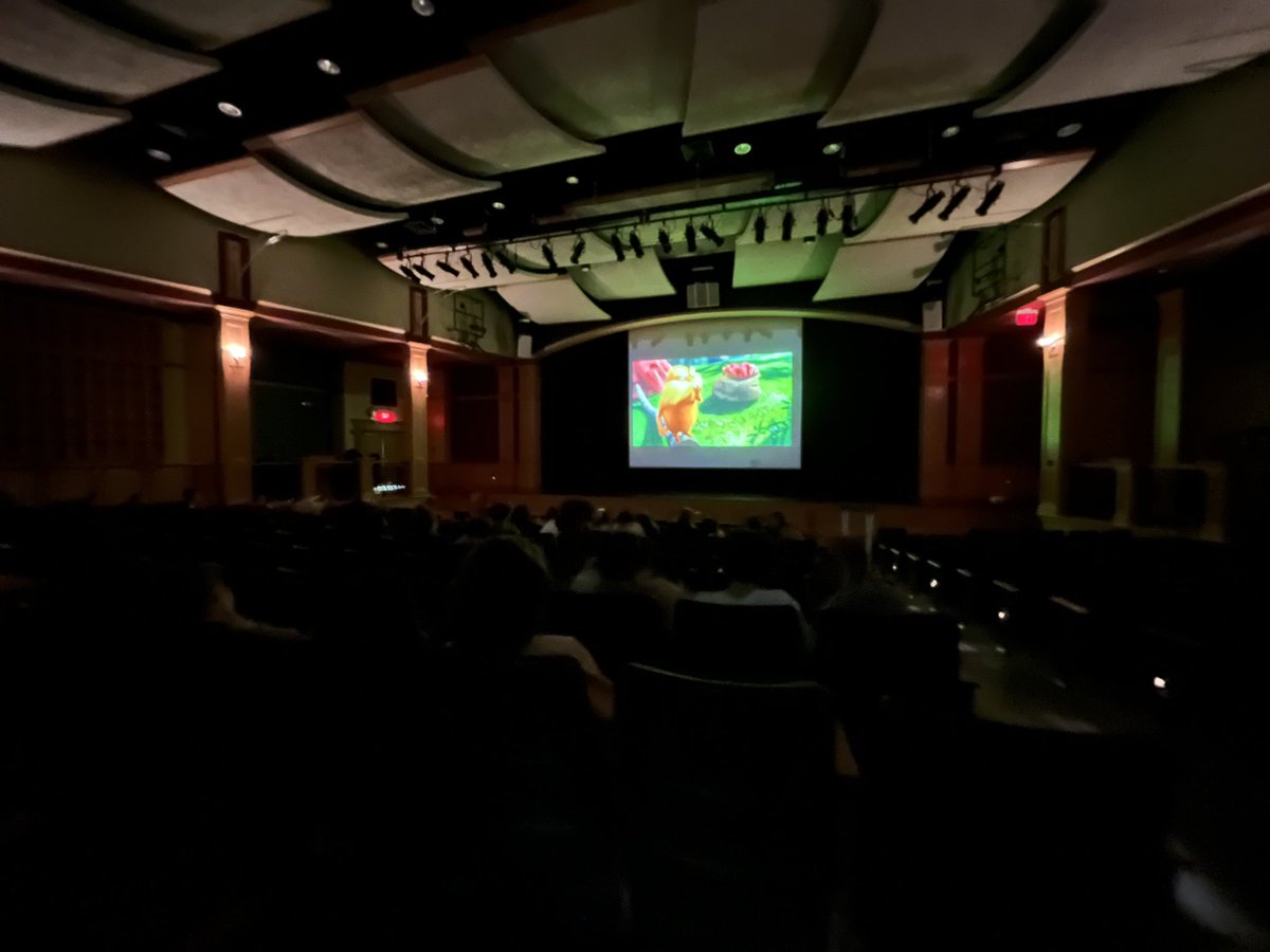 Huge turnout for SEAC movie night!!! Successful night for SEAC💚 #thelorax #pantherpride