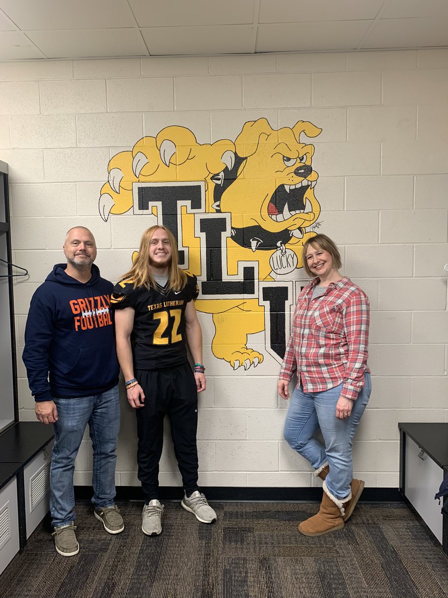 DevinEndel's tweet photo. Had a great time at Texas Lutheran University today, what a blessing! Thank you to @CoachBeauGrech and the TLU coaching staff for their hospitality! #PupsUp #2LIV3U
@Coach_Kraus @GlennGrizFB https://t.co/DNCWaWXnx7