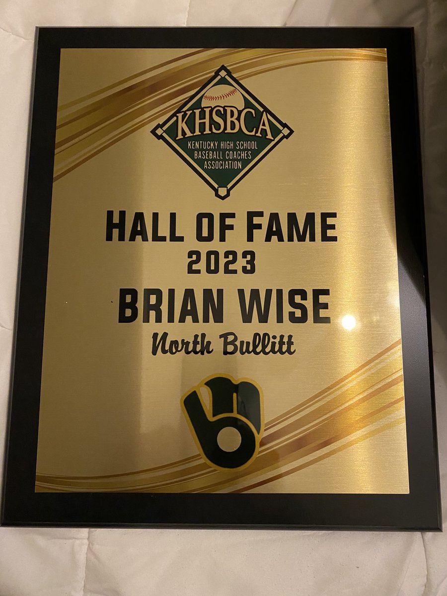 Humbled, honored! Congrats to the other inductees in this years class! And a special thanks to all those involved in any small way at ⁦<a href="/NBHSEagles/">North Bullitt</a>⁩ and ⁦<a href="/NBathletics1/">NBHS Athletics</a>⁩ and ⁦<a href="/KyNbhs/">NBHSBaseballKY</a>⁩ that helped make this possible!
#NBProud