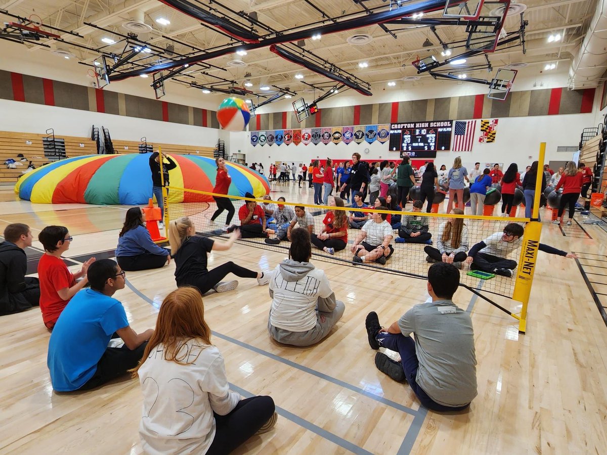 Thanks again to @BowieBaysox @SpOlympicsMD and @AACOPD for helping to make our Unified PE/ Leadership Field Day a huge success! We make a good partnership! #WeAreBetterTogether #TogetherCardsFly #WeAreCrHSUnified #AACPSAwesome @CroftonHigh @CrHS_ALC