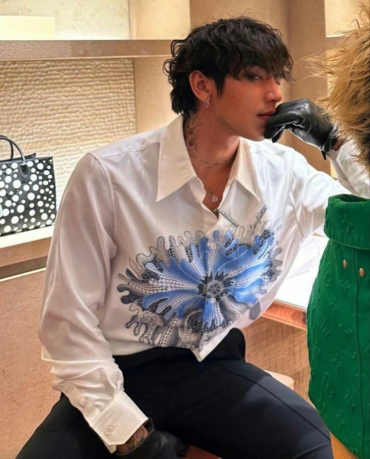 dearesttar's tweet image. me quiero quedar como ian 😞